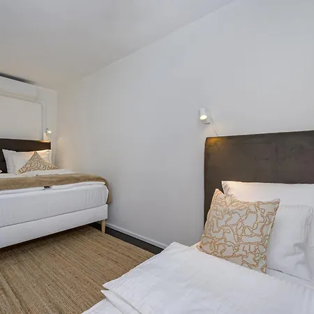 Old Town Silent Garden House * Tallinn