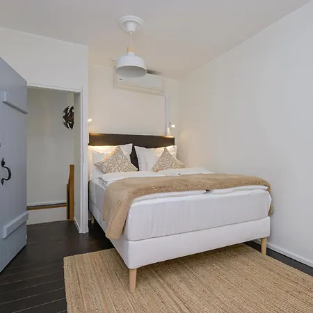 Old Town Silent Garden House Reval