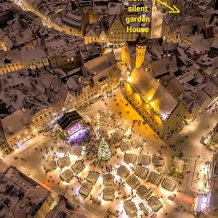 Old Town Silent Garden House Puhkemaja