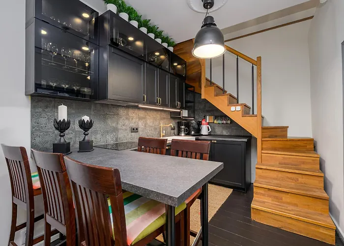 Old Town Silent Garden House Holiday home *