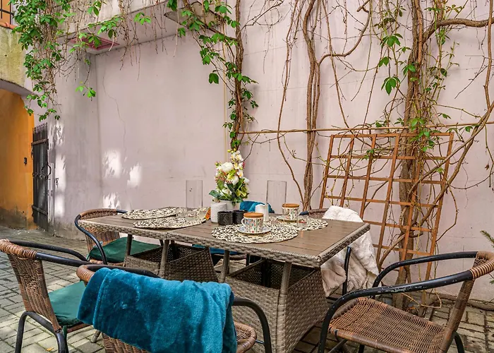 Old Town Silent Garden House Holiday home